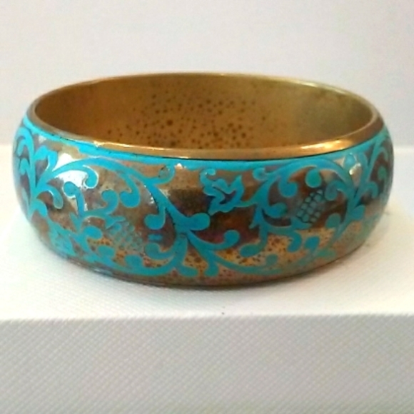 Jewelry - Bracelet Jewelry